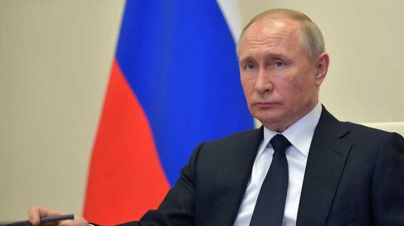 Путин: Россия выходит из пандемии с минимальными потерями