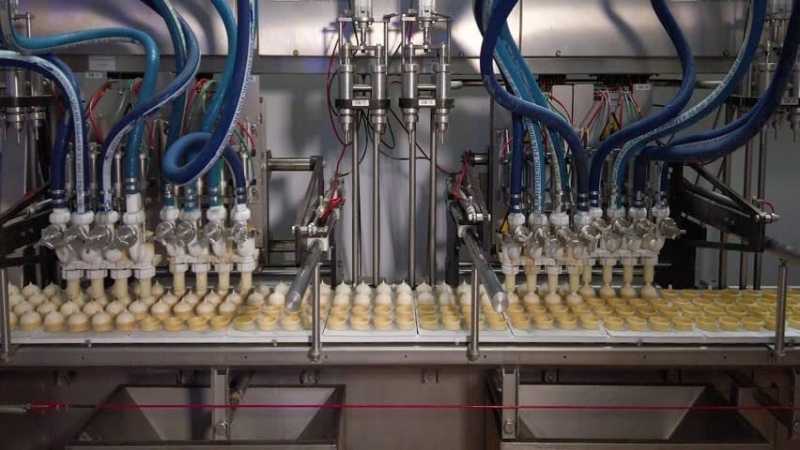 «Дмитровский молочный завод» запустил новую линию по производству мороженого