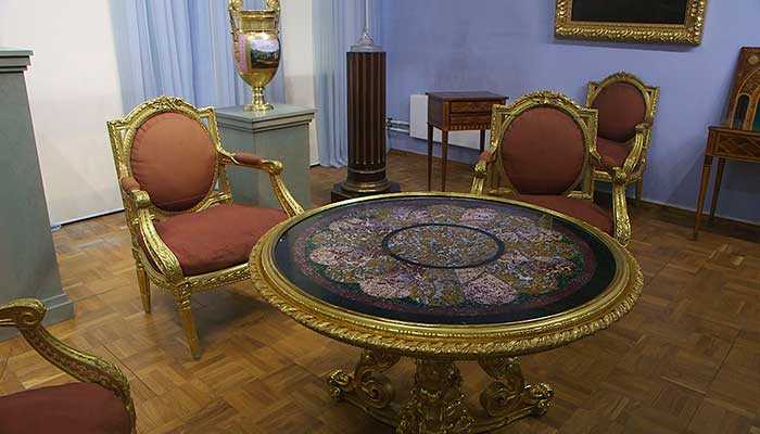 В музей-заповедник «Дмитровский Кремль» после реставрации  вернулся уникальный предмет экспозиции