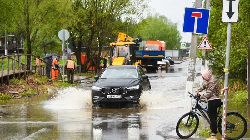 Воробьев поручил проверить инфраструктуру округов Подмосковья из‑за предстоящих дождей