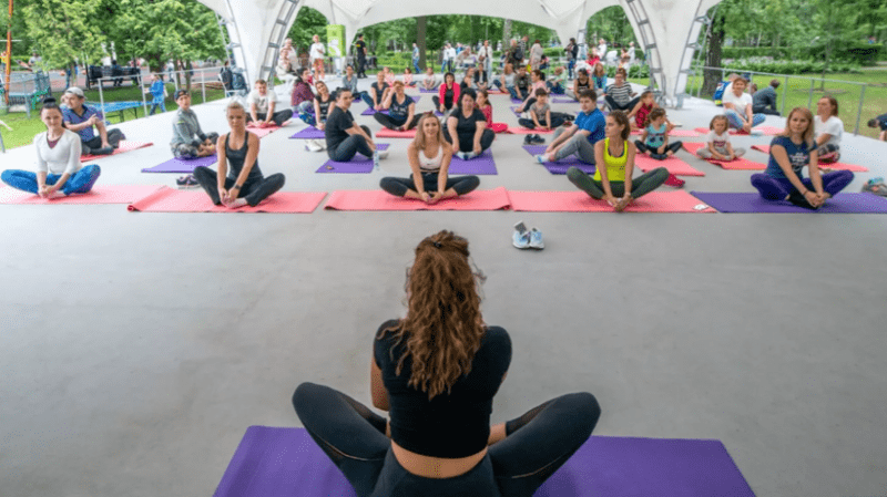 Тренировки проекта «Фитнес в парках» в Москве начнут проводить с субботы