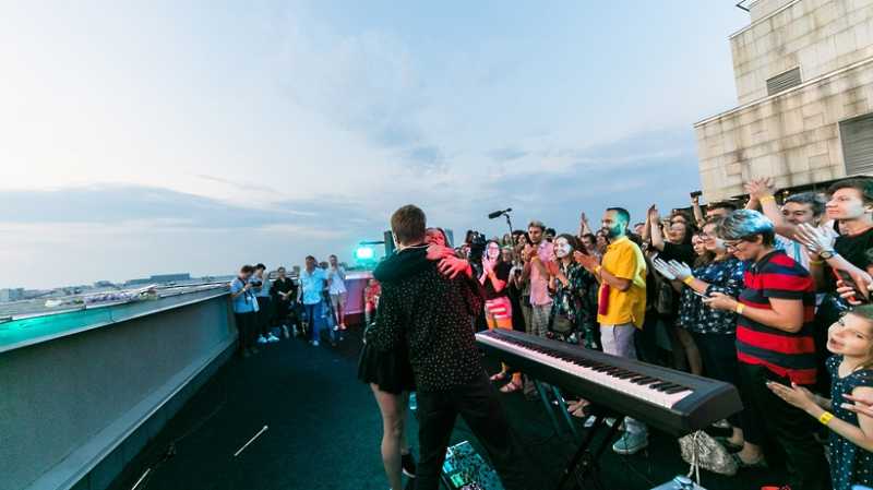 Третий сезон проекта «Музыка на крыше» стартует на ВДНХ в Москве