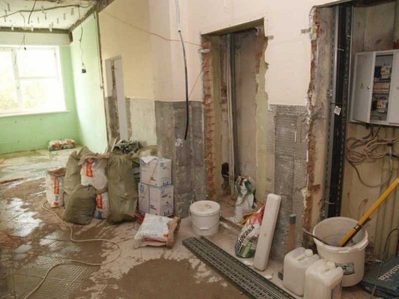 В дмитровской городской больнице проводится капитальный ремонт терапевтического корпуса