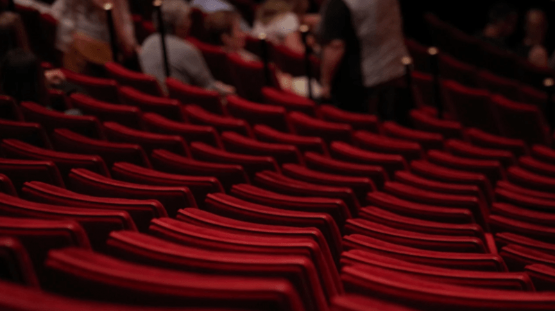 Четыре московских театра проверили на соблюдение антиковидных мер