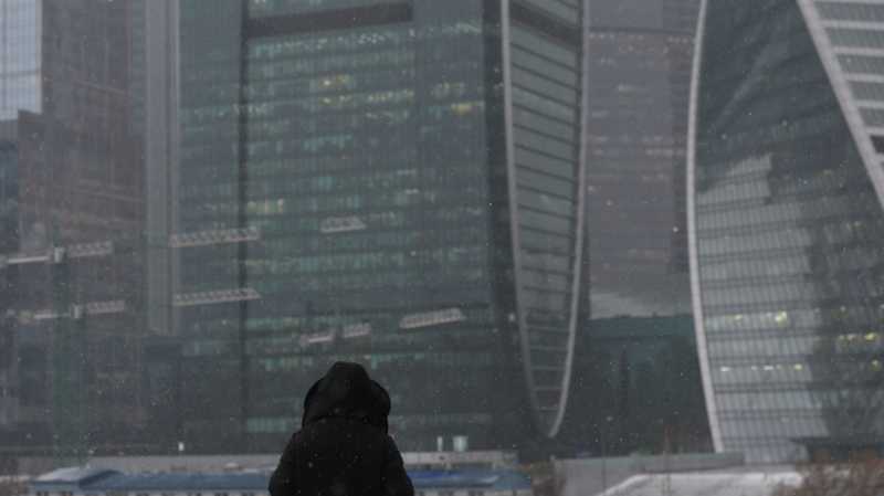 Видимость в Москве ухудшилась из‑за сильного тумана